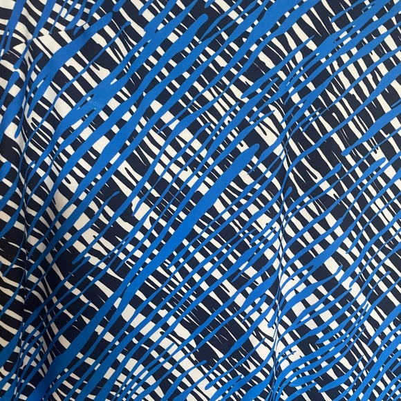 Jude Connaly Shift Dress-signature Jude Cloth fabric. EasyCare, EasyWear fabric. - Picture 5 of 5